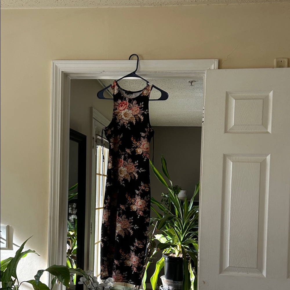 Floral Sleeveless Dress